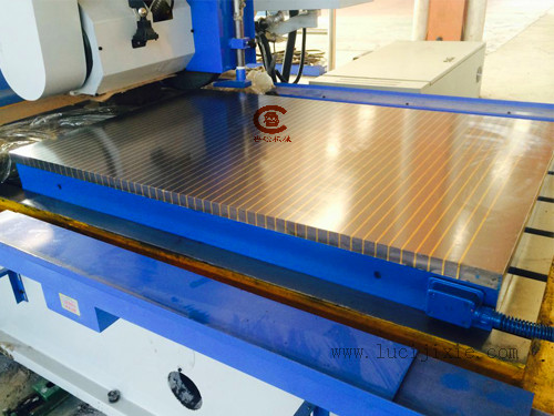 磨用標(biāo)準(zhǔn)電磁吸盤(pán) 磨用標(biāo)準(zhǔn)電磁吸盤(pán)