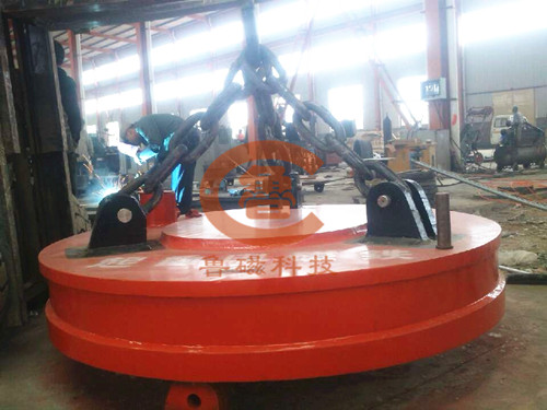 起重電磁吸盤(pán)