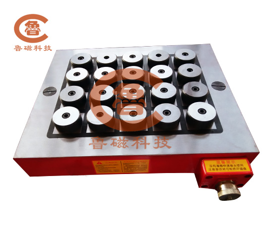 電永磁吸盤在特殊需求中可添加導(dǎo)磁塊來協(xié)助工作