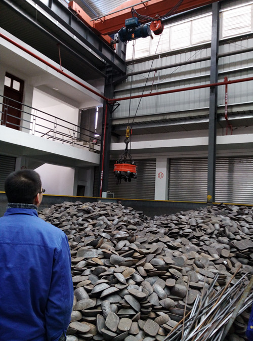 起重電磁鐵設(shè)備陸續(xù)簽單|魯磁科技感謝您的一路陪伴