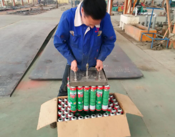 手放磁永磁吸盤輕而易舉吸整排罐裝產(chǎn)品