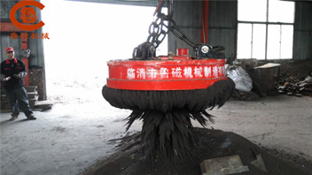 年末，起重電磁鐵送驚喜嘍！