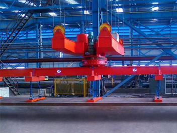 一眼就讓用戶(hù)愛(ài)上的魯磁的起重電磁吸盤(pán)