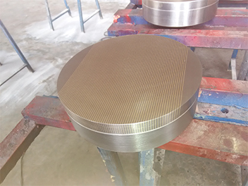 魯磁永磁吸盤生產(chǎn)歷史10余年，服務用戶超有愛