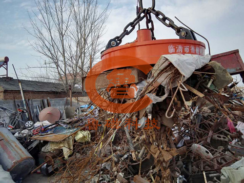 起重電磁鐵廠家魯磁科技面對(duì)競(jìng)爭(zhēng)不服輸