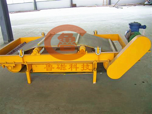 【魯磁動態(tài)】自卸式除鐵器結(jié)構(gòu)及工作原理 【魯磁動態(tài)】自卸式除鐵器結(jié)構(gòu)及工作原理