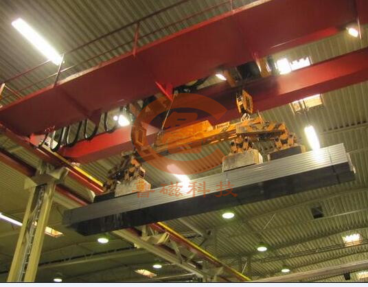 起重電磁鐵一鍵吊裝如此便捷