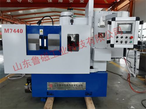 MK74125數(shù)控立軸圓臺(tái)磨床的產(chǎn)品特點(diǎn)