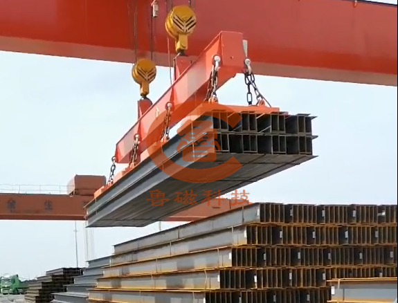 吊重軌型鋼起重電磁鐵 魯磁為您提供完善的服務(wù) 吊重軌型鋼起重電磁鐵 魯磁為您提供完善的服務(wù)