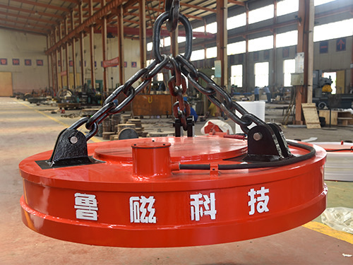 吊廢鋼用起重電磁鐵 吊廢鋼用起重電磁鐵